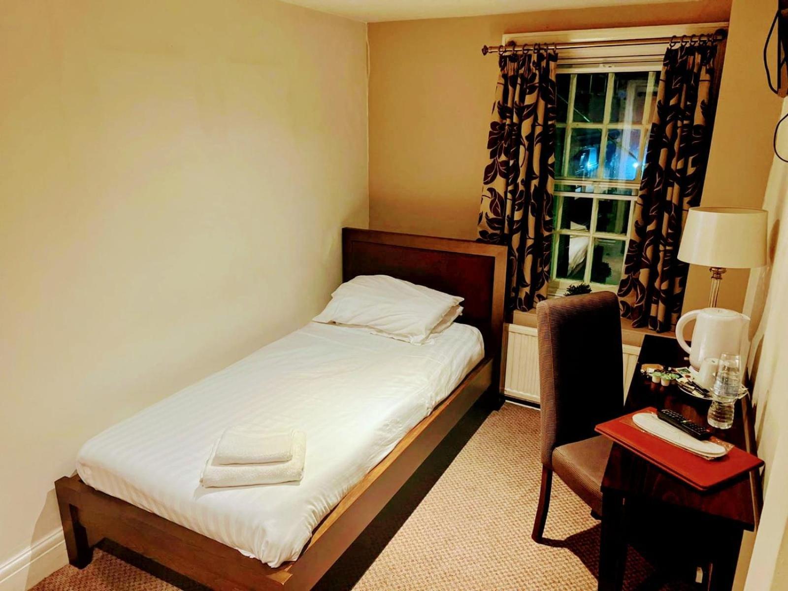 Gillygate Bar And Rooms Йорк Екстериор снимка